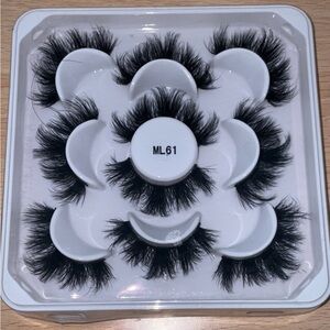 Dramatic Black False Eyelashes Set